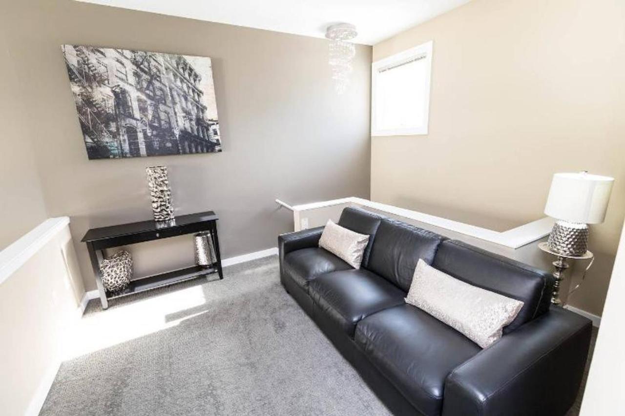 Space Needle Downtown Modern Top Story Penthouse Сиатъл Екстериор снимка
